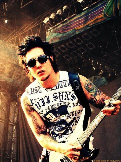 Synyster Gates