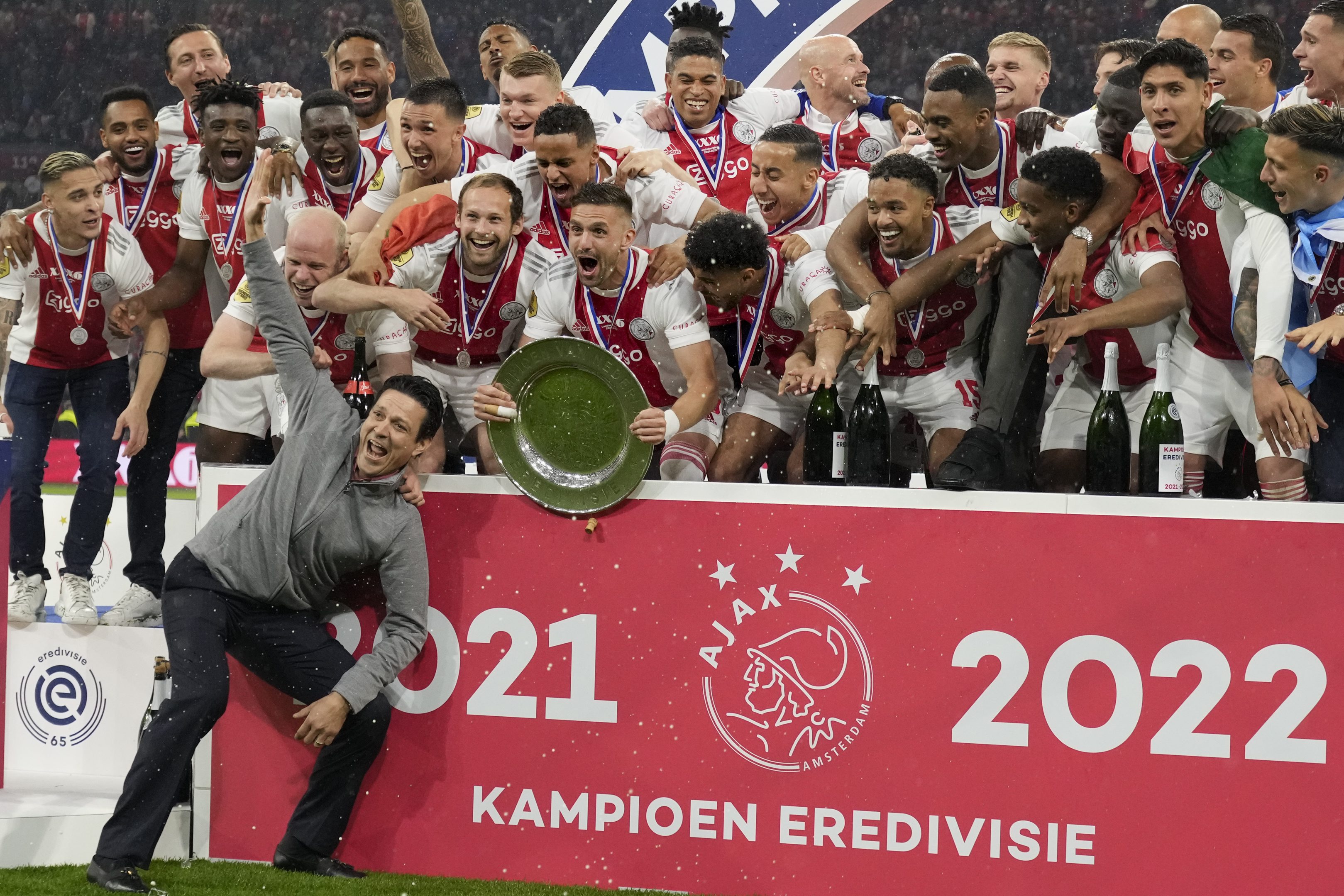 220511-afc-ajax-amsterdam-majstri-eredivisie-2021-2022.jpg, 1,1MB