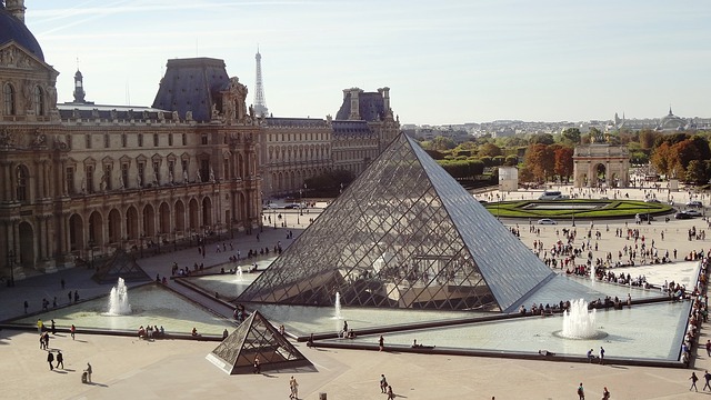 Mzeum Louvre