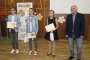 Ocenenie úspešných žiakov  -  Ocenení žiaci a Mgr. Miroslav Marcinko, vedúci Odboru školstva mesta Zvolen   